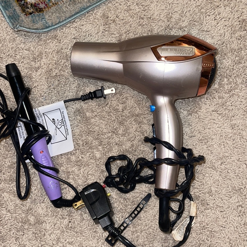 Infiniti Pro by CONAIR blowdryer